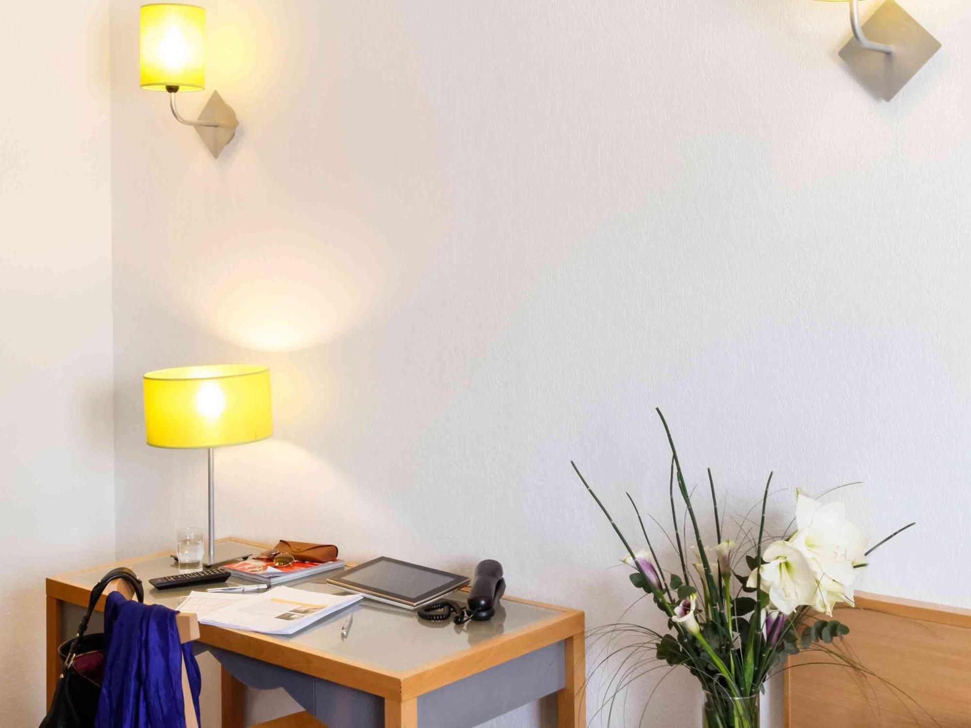 Aparthotel Adagio Access Marseille Prado Perier Dış mekan fotoğraf